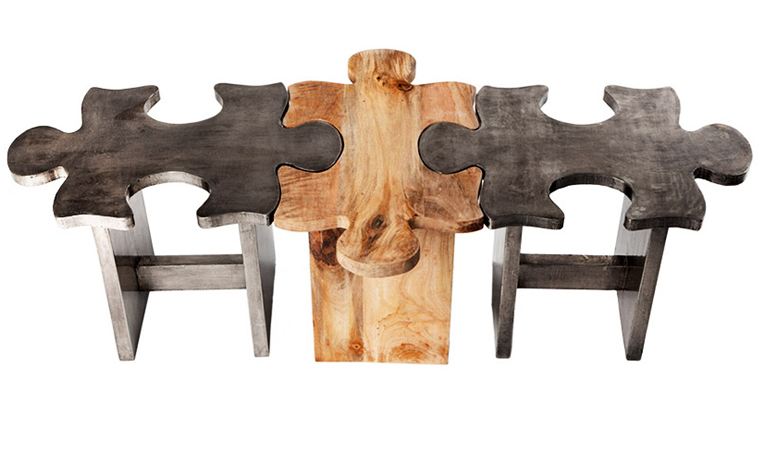 krukjes in de vorm van een puzzelstukje vrijstaand