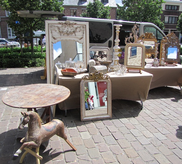Antiekmarkt Tongeren Belgie