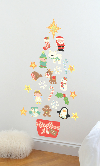 Alternatieve kerstboom van stickers